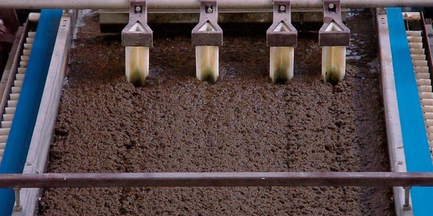 Sludge Dewatering Equipment